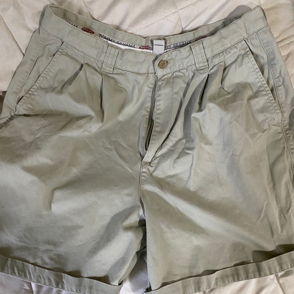 Tommy Bahama shorts